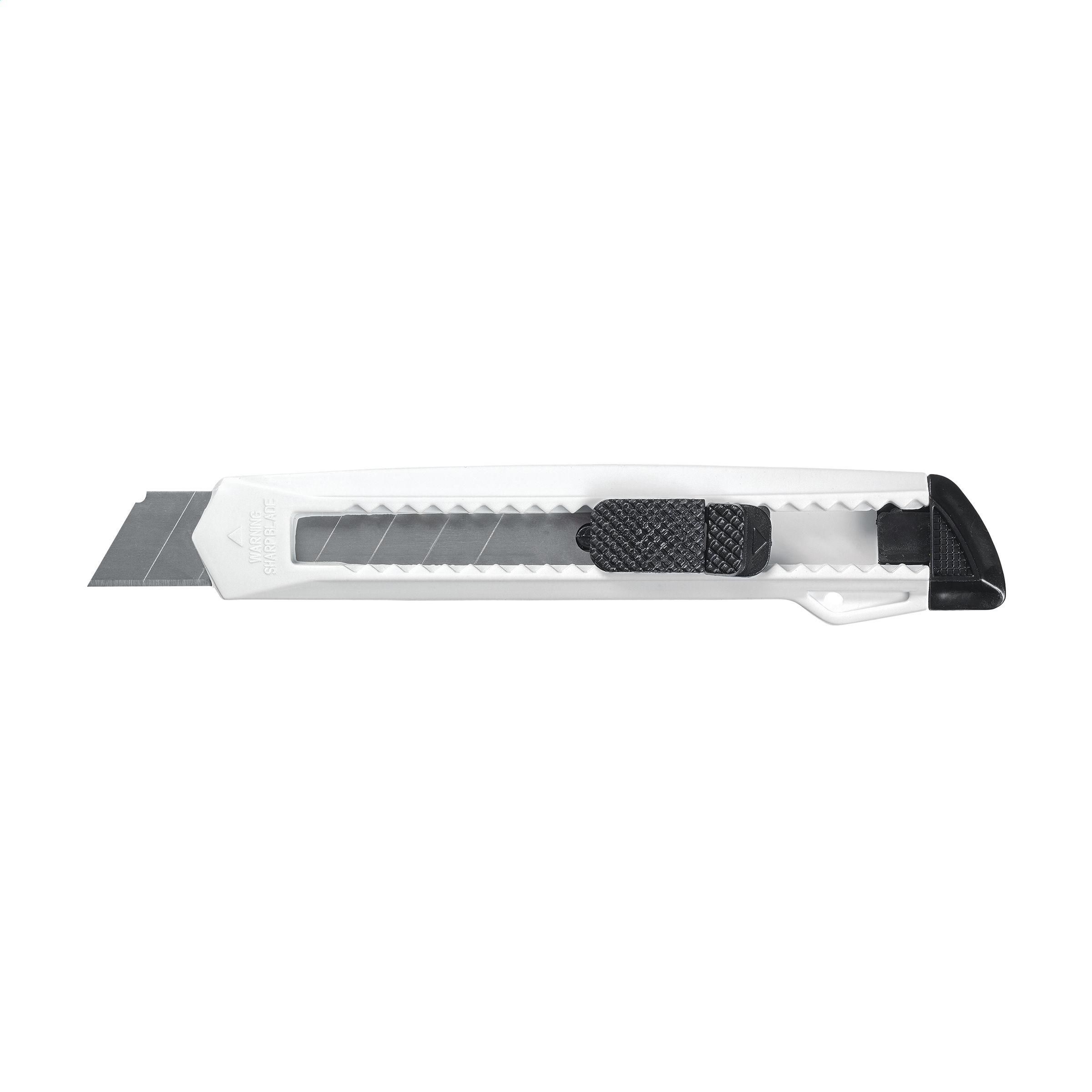Jumbo cutter